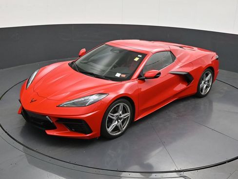 Used 2024 Chevrolet Corvette Stingray Convertible w/ Z51 Performance Package RWD image 16