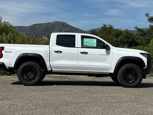New 2026 Chevrolet Colorado Trail Boss AWD/4WD image 3