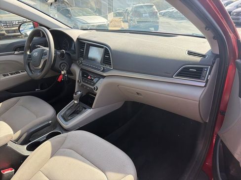 Used 2018 Hyundai Elantra SEL image 8