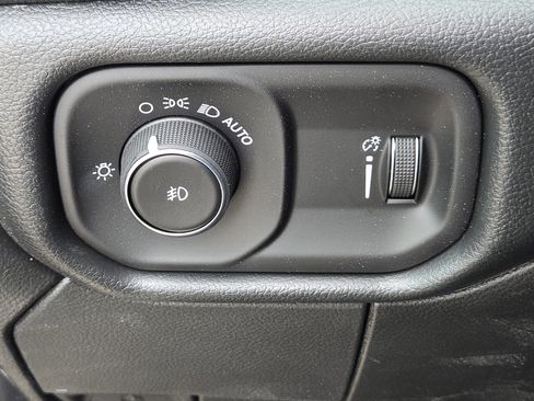 New 2026 RAM 3500 Tradesman AWD/4WD image 16