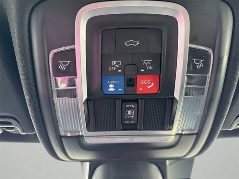 Used 2022 RAM 1500 Laramie image 37