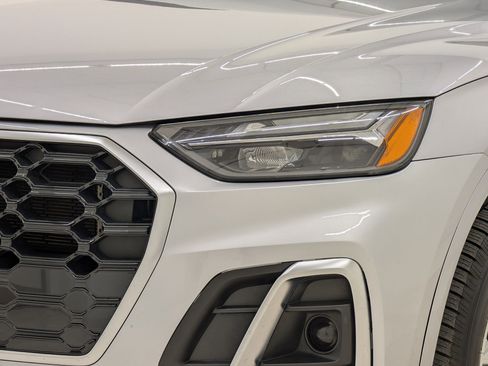 Used 2022 Audi Q5 e Premium image 11