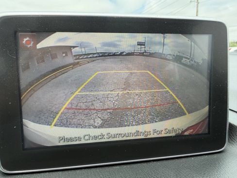 Used 2014 MAZDA MAZDA3 i Grand Touring FWD image 22