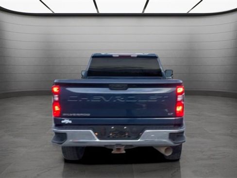 Used 2021 Chevrolet Silverado 2500 LT w/ Convenience Package image 19