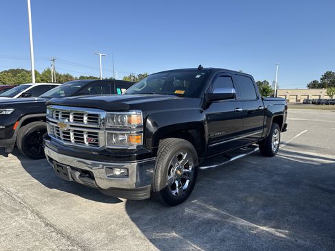 Used 2014 Chevrolet Silverado 1500 LTZ Z71 w/ LTZ Plus Package image 4