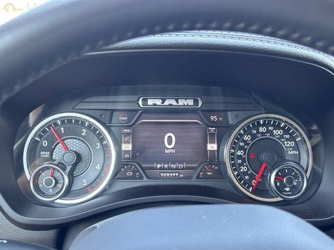 Used 2022 RAM 2500 Laramie w/ Chrome Appearance Group AWD/4WD image 24