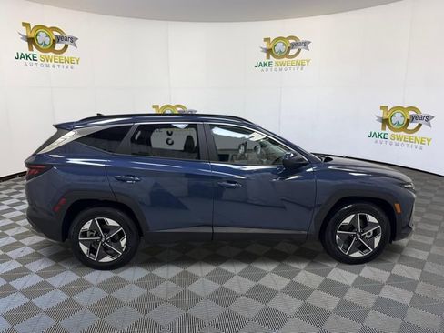 Used 2025 Hyundai Tucson SEL FWD image 11