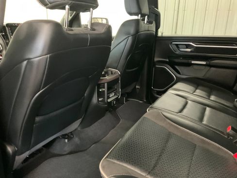 Used 2025 RAM 1500 Laramie AWD/4WD image 23