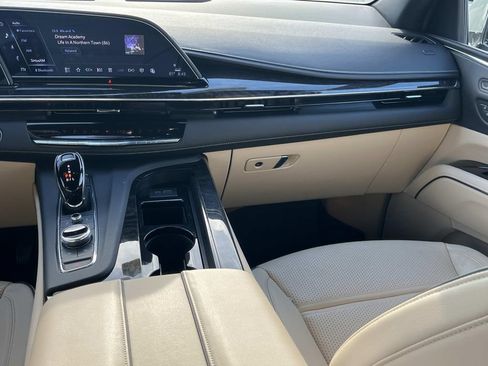 Used 2023 Cadillac Escalade Premium Luxury w/ LPO, Radiant Package AWD/4WD image 14