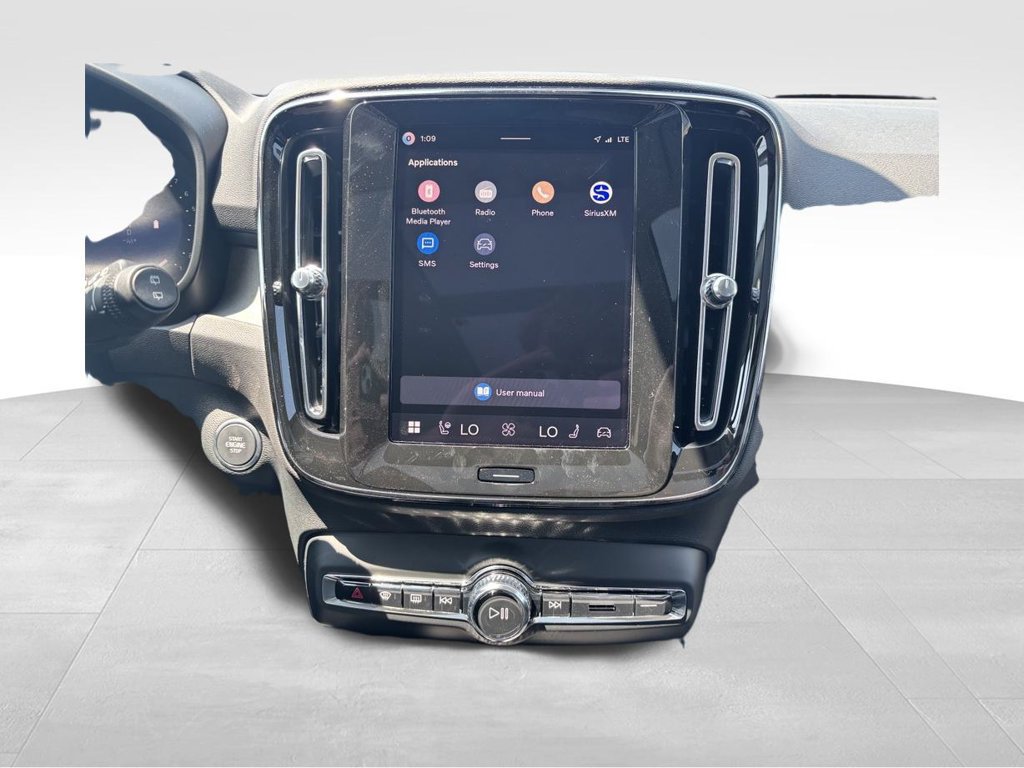 New 2026 Volvo XC40 B5 Plus w/ Protection Package Premier AWD/4WD image 12