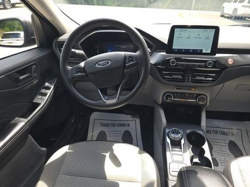 Used 2025 Ford Escape Active AWD/4WD image 15