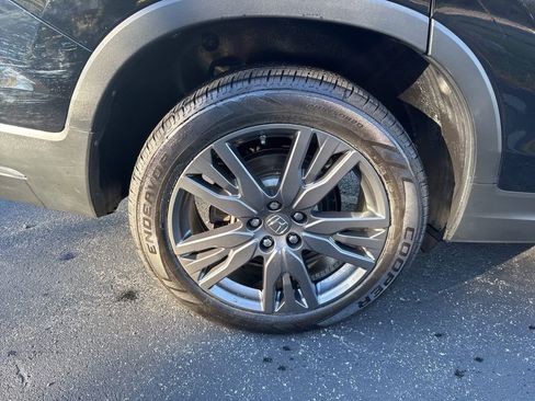 Certified 2022 Honda Pilot Sport image 13