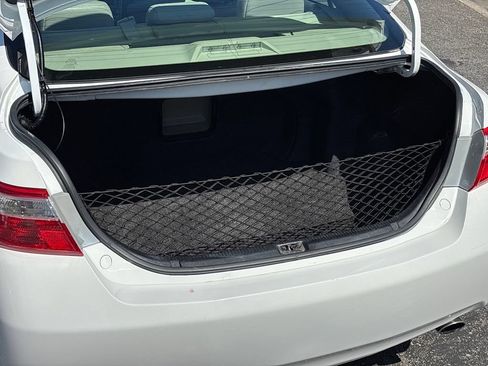 Used 2009 Toyota Camry XLE FWD image 28