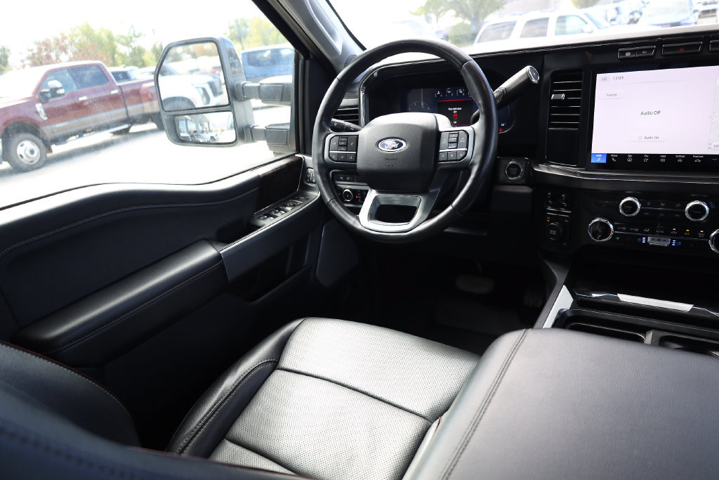 Used 2024 Ford F350 Lariat AWD/4WD image 23