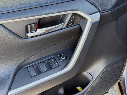 Used 2025 Toyota RAV4 XSE w/ Advanced Technology Package image 22