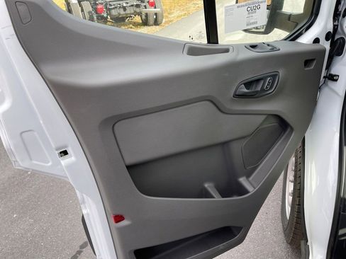 New 2024 Ford Transit 250 Low Roof image 14