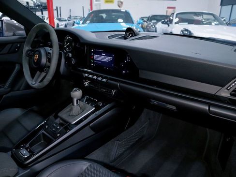 Used 2023 Porsche 911 Carrera T image 30