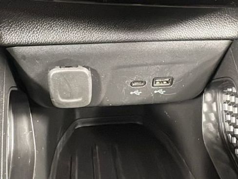 Used 2025 Chevrolet TrailBlazer LT image 27