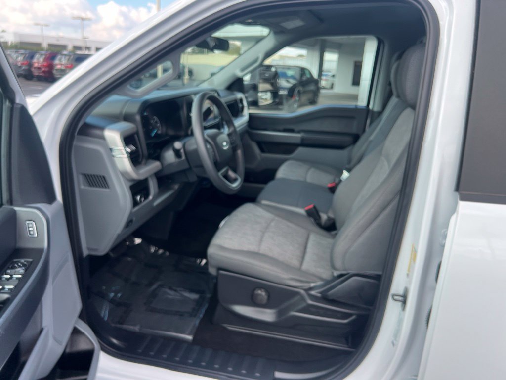 Used 2023 Ford F350 XL w/ STX Appearance Package AWD/4WD image 28