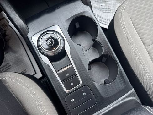 Used 2022 Ford Escape SE w/ Convenience Package image 41