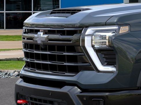 New 2026 Chevrolet Silverado 2500 LT w/ Trail Boss Package AWD/4WD image 13