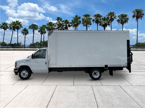 New 2026 Ford E-350 and Econoline 350 Super Duty w/ Power Equipment Group image 4