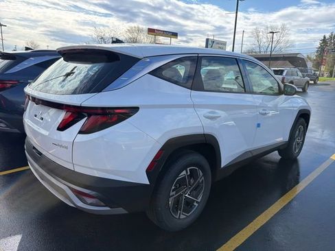 New 2026 Hyundai Tucson Blue SE AWD/4WD image 3