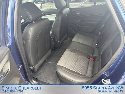 Used 2024 Chevrolet Trax LT w/ Driver Confidence Package FWD image 31