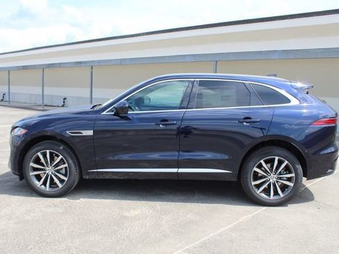 New 2026 Jaguar F-PACE R-Dynamic S image 5