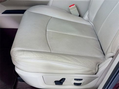 Used 2018 RAM 2500 Laramie w/ Convenience Group image 19