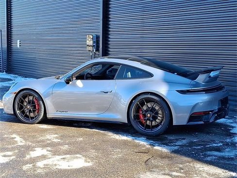 New 2026 Porsche 911 Carrera GTS image 3