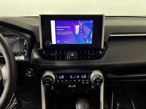 Certified 2025 Toyota RAV4 XLE w/ Convenience Package image 18