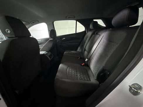 Used 2022 Chevrolet Equinox LT image 23