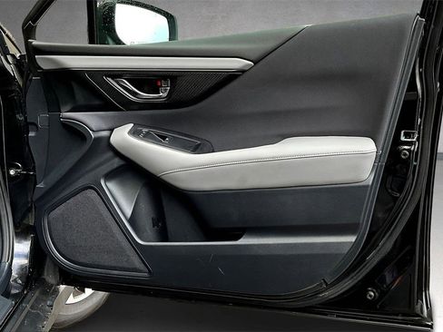 Used 2022 Subaru Outback Premium image 26