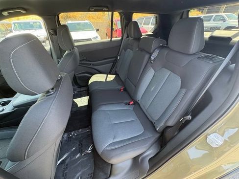 New 2026 Jeep Cherokee Laredo AWD/4WD image 21