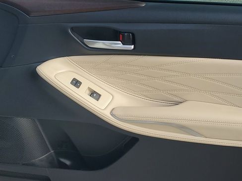 Certified 2020 Toyota Avalon Limited image 46