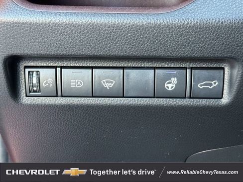 Used 2019 Toyota RAV4 Limited w/ Cold Weather Package image 28