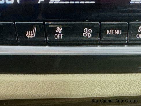 Certified 2023 BMW 530i xDrive w/ Premium Package image 21