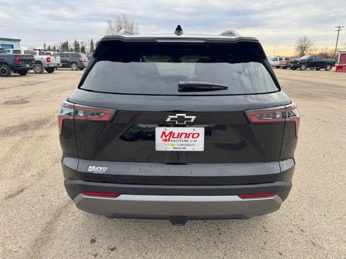 New 2026 Chevrolet Equinox LT w/ Convenience Package II image 6