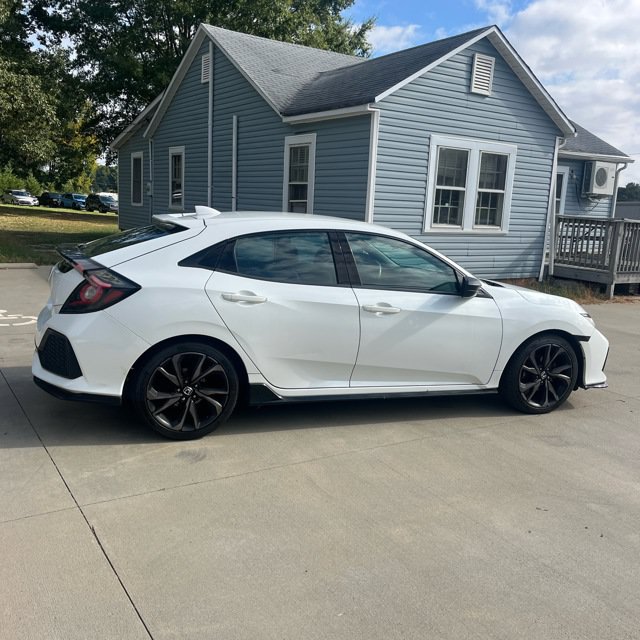Used 2018 Honda Civic Sport image 1