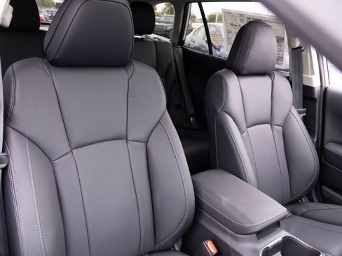 New 2025 Subaru Outback Limited image 67