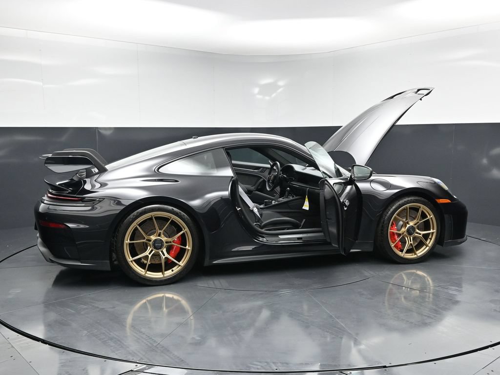 Certified 2026 Porsche 911 GT3 RWD image 32