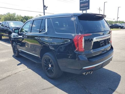 Used 2023 GMC Yukon Denali AWD/4WD image 3