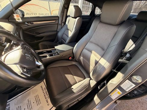 Used 2020 Honda Accord Sport image 16