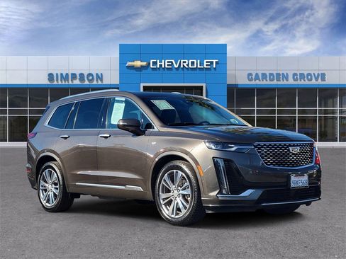 Used 2020 Cadillac XT6 Premium Luxury image 1