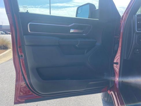 New 2026 RAM 1500 4x4 Crew Cab image 10