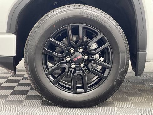 Used 2026 GMC Sierra 1500 Elevation AWD/4WD image 13