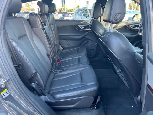 Used 2019 Audi Q7 2.0T Premium Plus w/ Premium Plus Package AWD/4WD image 41