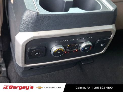 Used 2024 Ford Expedition Limited AWD/4WD image 15