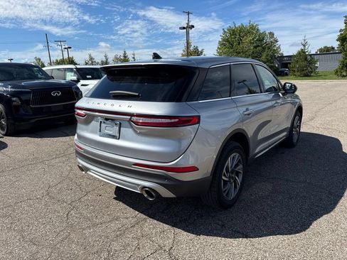 Used 2023 Lincoln Corsair FWD w/ Equipment Group 101A image 5